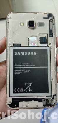 Samsung galaxy J7 core